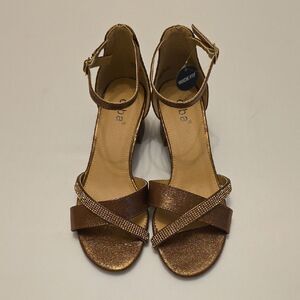 BRAND NEW DIBA LEATHER HEELS with CRISSCROSS STRAS  SANDAL R3
